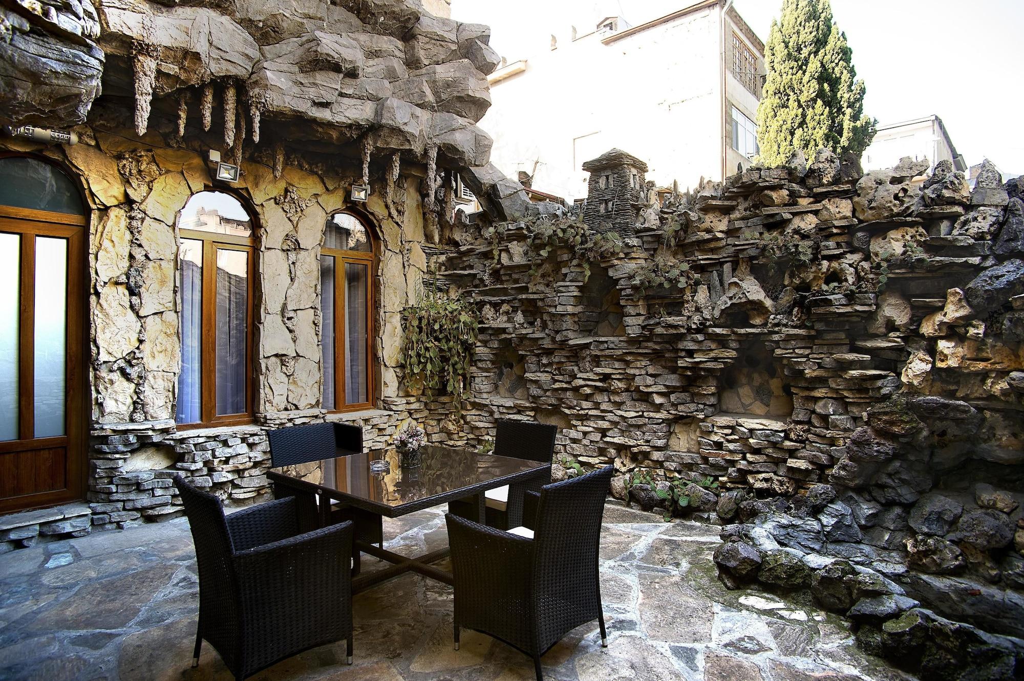 Coral Boutique Hotel Tbilisi Ngoại thất bức ảnh