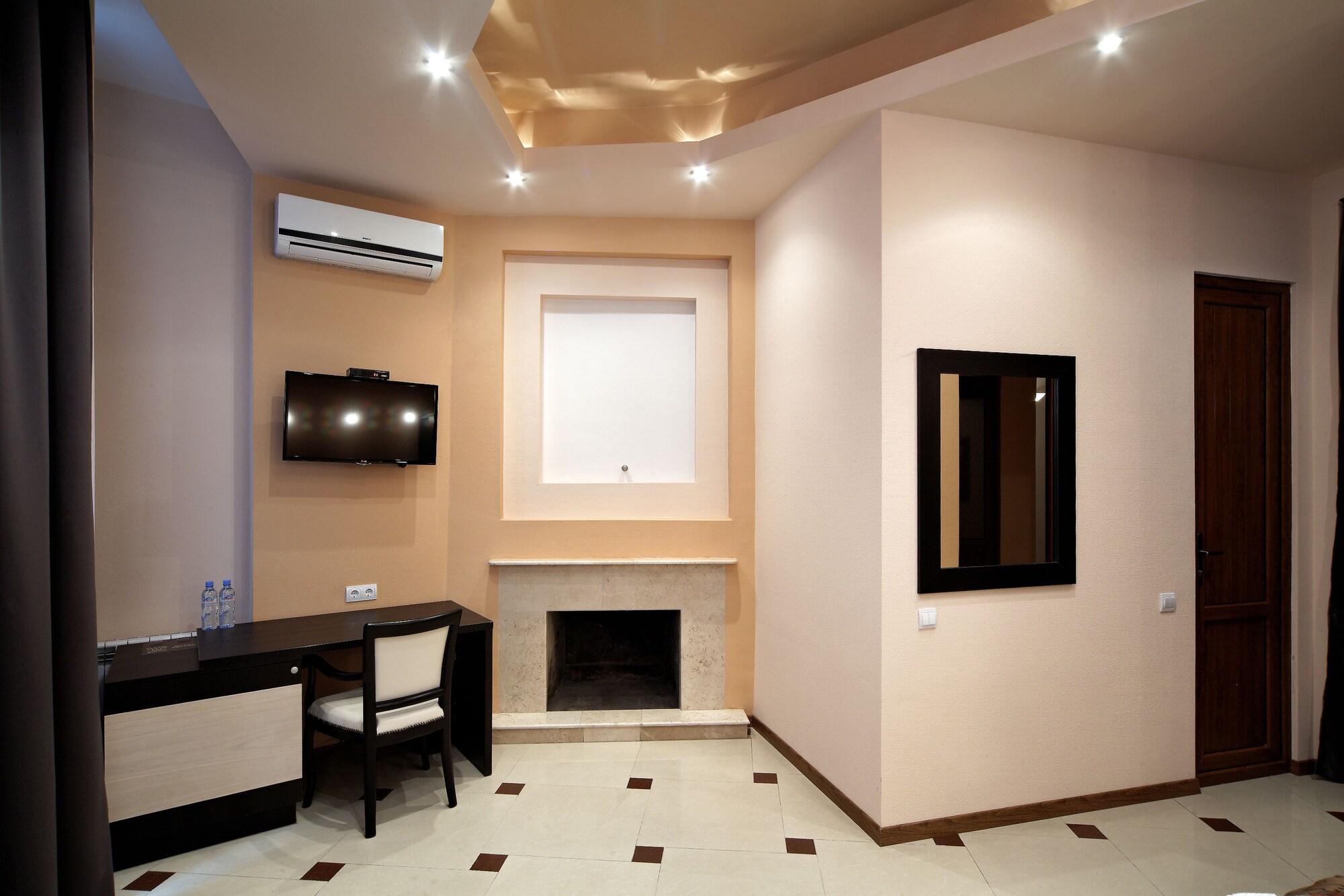 Coral Boutique Hotel Tbilisi Ngoại thất bức ảnh