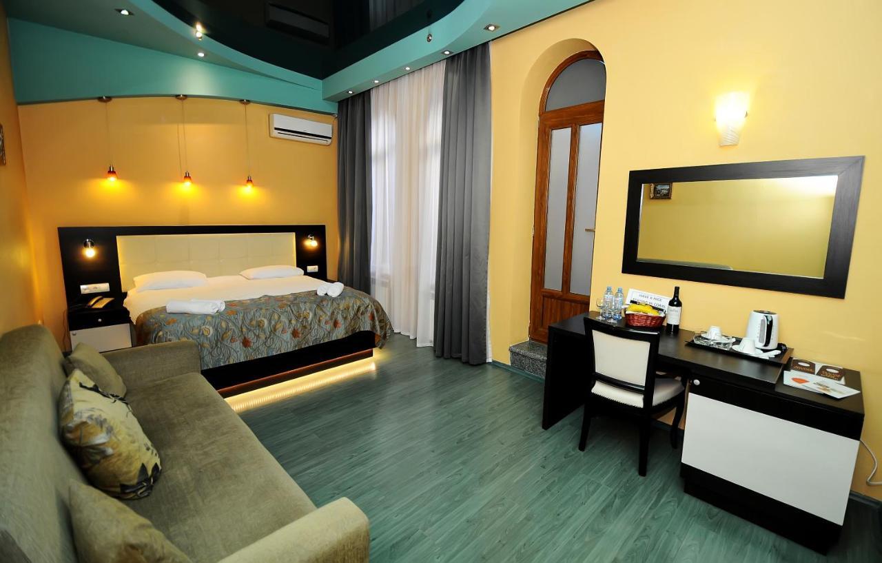 Coral Boutique Hotel Tbilisi Ngoại thất bức ảnh