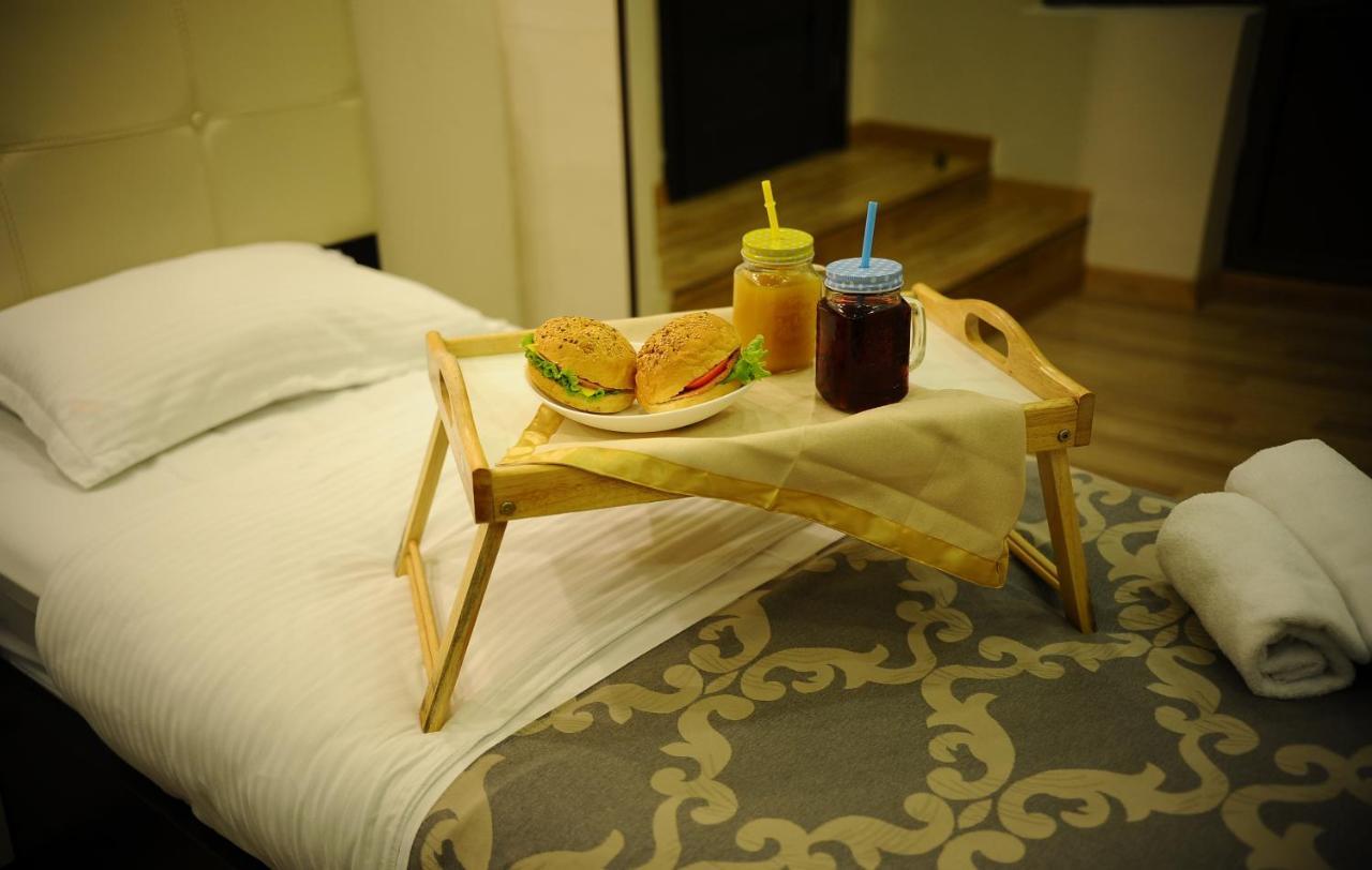 Coral Boutique Hotel Tbilisi Ngoại thất bức ảnh