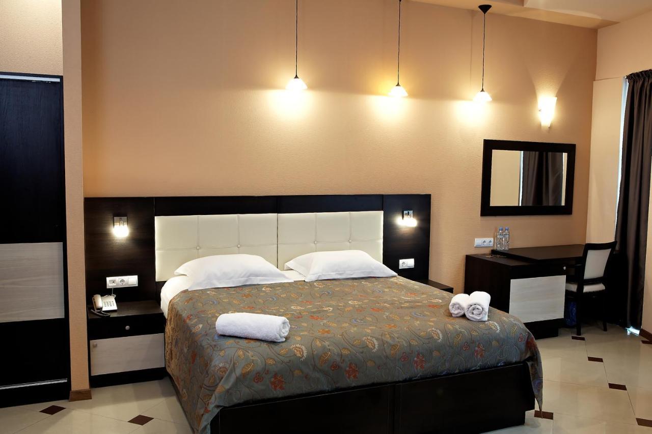 Coral Boutique Hotel Tbilisi Ngoại thất bức ảnh
