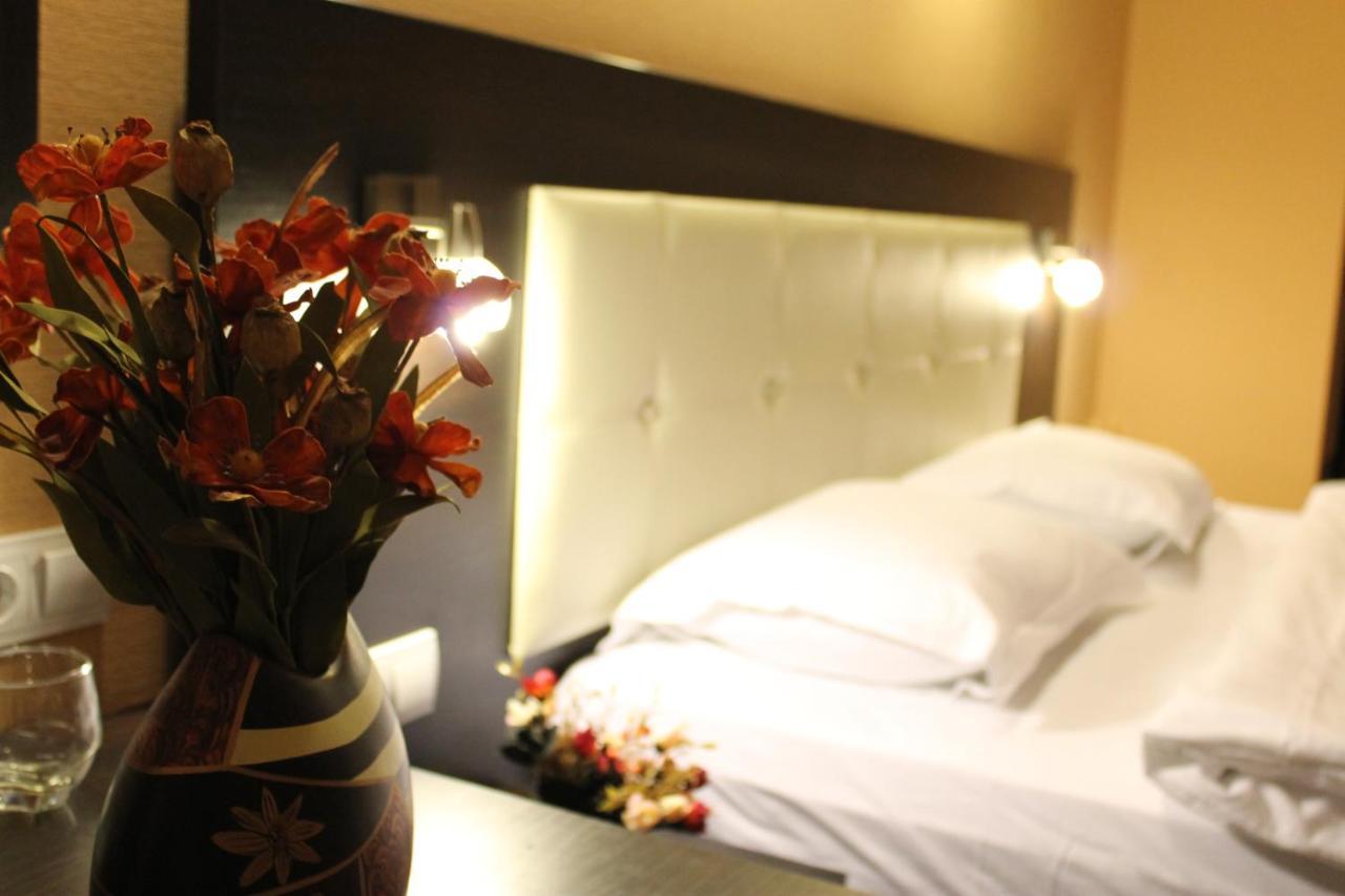 Coral Boutique Hotel Tbilisi Ngoại thất bức ảnh
