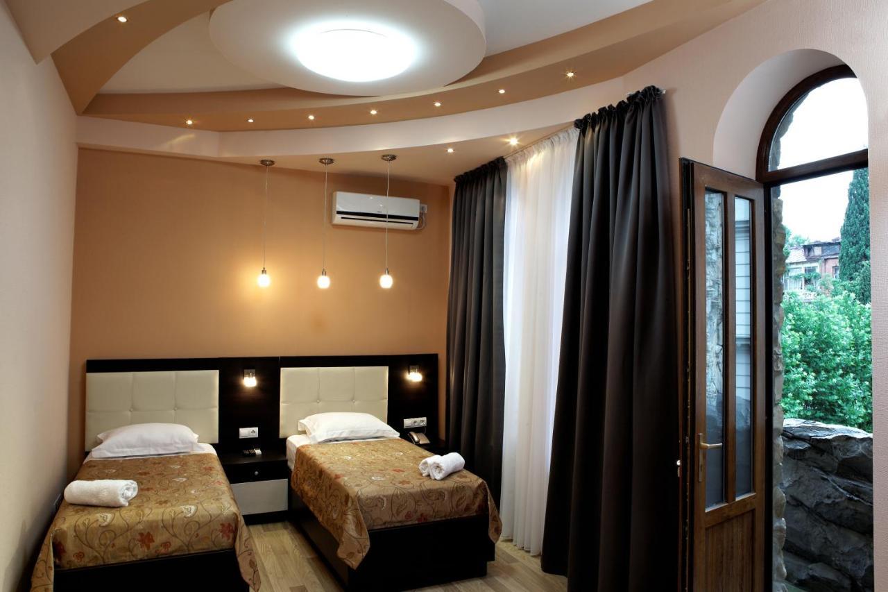 Coral Boutique Hotel Tbilisi Ngoại thất bức ảnh