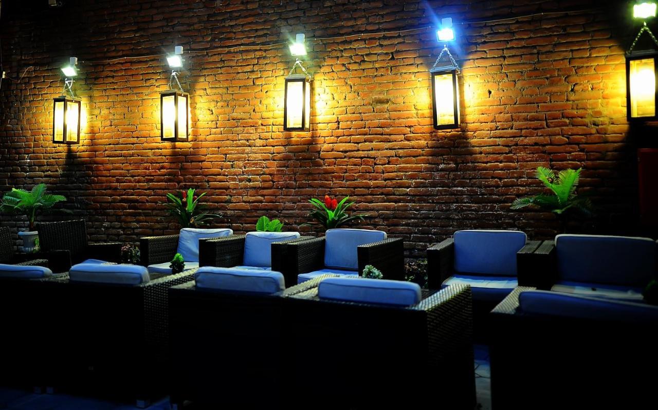 Coral Boutique Hotel Tbilisi Ngoại thất bức ảnh